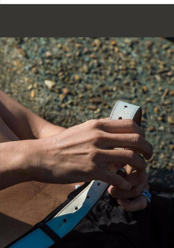 Whoseman-4-明星教練男丁格爾-芬達-全裸非全見寫真書